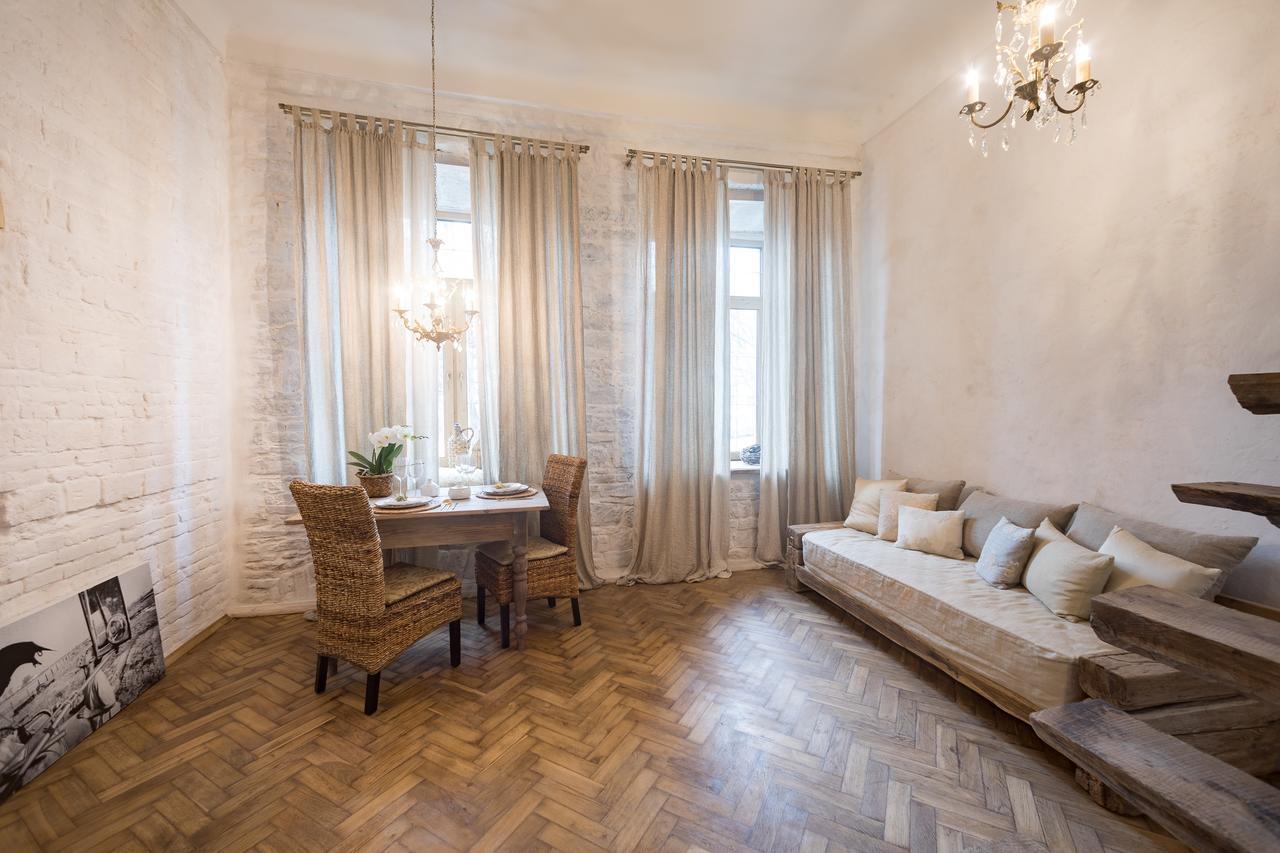 Overture Apartment